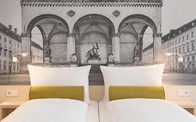 Super 8 By Wyndham Munich City North